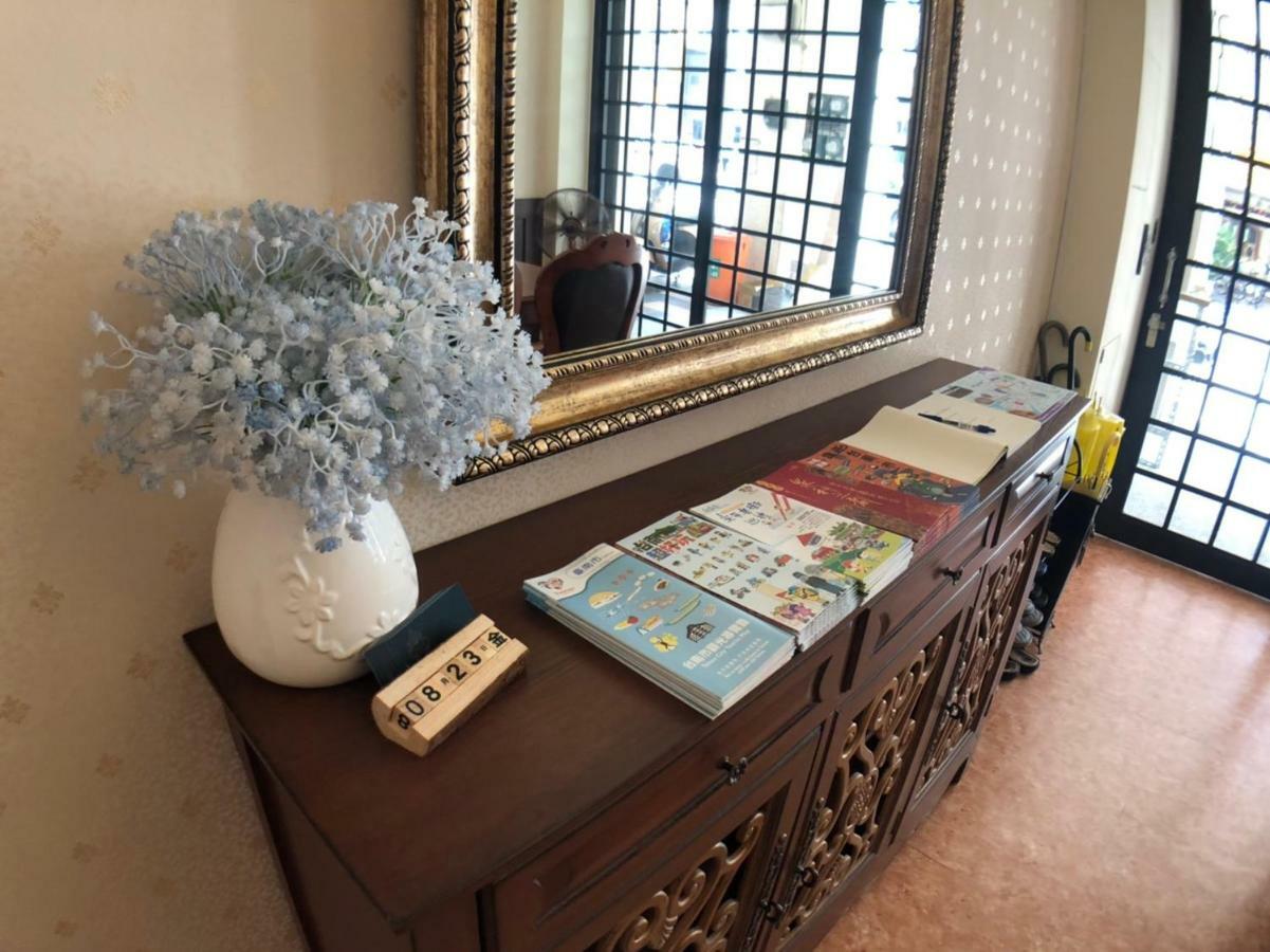 Greenonly Homestay Tainan Zewnętrze zdjęcie